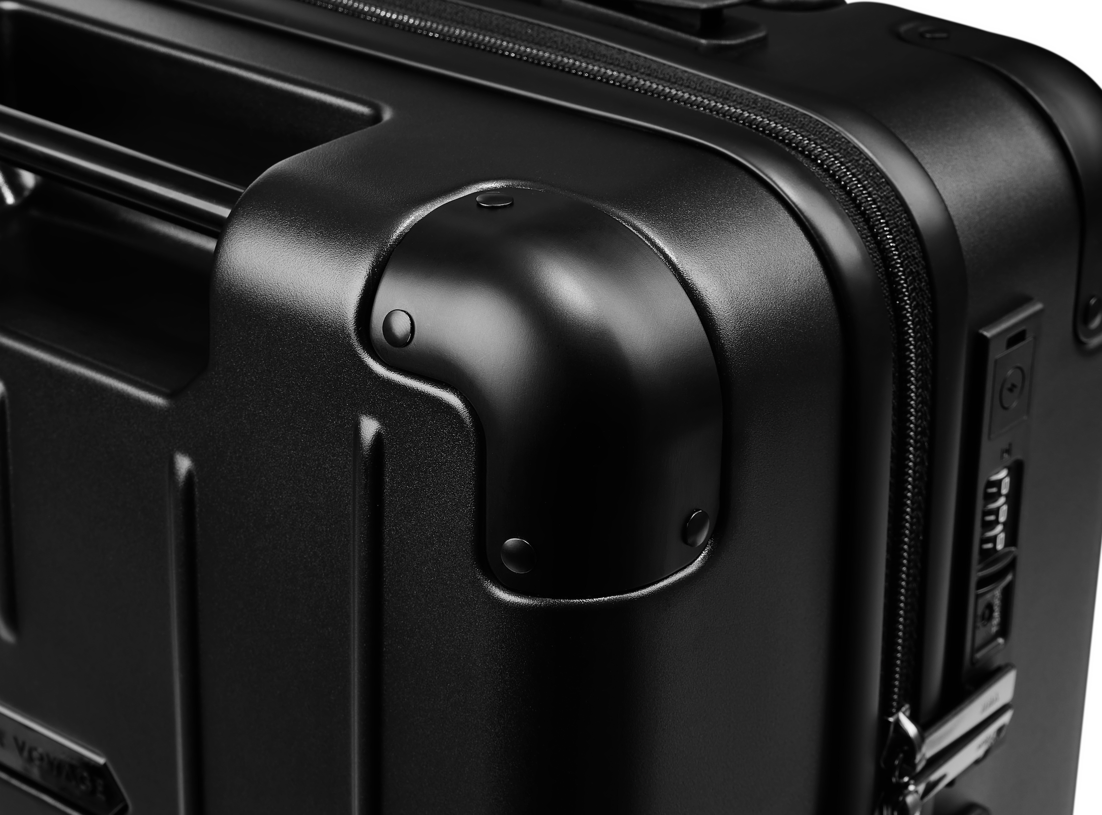 20" AirCabin Pro 60L-70L