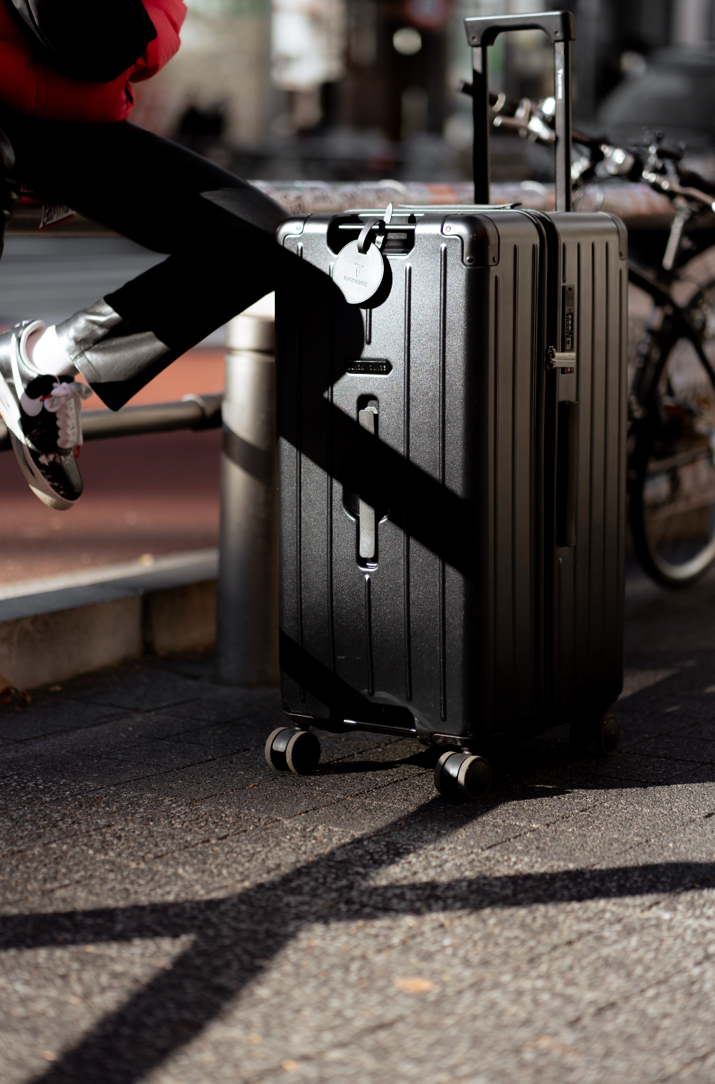 28" AirTrunk Pro - 120L